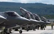 Mỹ có thể mở rộng chia sẻ hạt nhân tới Ba Lan và các nước Baltic