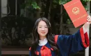 Nữ sinh Hà Nội trúng tuyển 5 nguyện vọng vào 4 trường chuyên danh tiếng