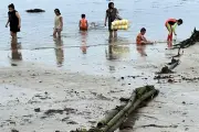 Đường ống lạ dưới biển Nha Trang: Sự thật về mục đích sử dụng