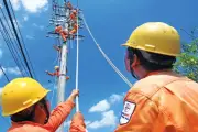 Đề nghị tính kỹ việc điều chỉnh giá điện, y tế, giáo dục trong năm 2026