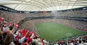 Người Mỹ thế chấp nhà vay tiền tổ chức World Cup lãi nhất lịch sử