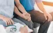 Người đàn ông hiếm muộn 5 năm trải qua 4 lần phẫu thuật mới tìm thấy tinh trùng