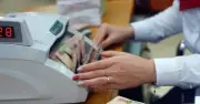 Ngân hàng đồng loạt tăng vốn, củng cố năng lực tài chính