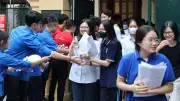 Ngày thi đầu tiên kỳ thi tốt nghiệp THPT 2026 tại Hà Nội diễn ra an toàn