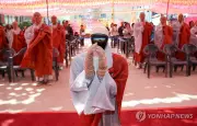Nhà sư robot lần đầu xuất hiện tại triển lãm văn hóa Phật giáo Hàn Quốc
