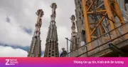 Nhà thờ Sagrada Familia hoàn thành tháp trung tâm sau 144 năm xây dựng