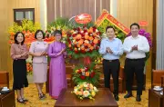 Nhiều đoàn đến chúc mừng Báo Nhân Dân nhân ngày Báo chí Cách mạng
