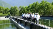 Phó Chủ tịch TP Huế kiểm tra cấp nước giữa nắng nóng 39 độ C