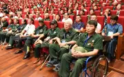 Phó Thủ tướng ủy quyền trình tặng quà người có công dịp 27/7