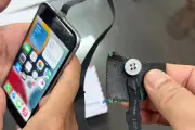Phát hiện thí sinh dùng camera cúc áo gian lận thi sát hạch lái xe tại Hà Nội