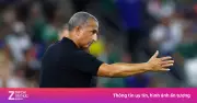 Sabri Lamouchi trở thành HLV đầu tiên mất việc tại World Cup 2026