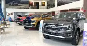Sức mua ô tô giảm nhẹ dù các hãng xe trong nước liên tục giảm giá