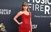 Taylor Swift sở hữu khối tài sản 2 tỷ USD ở tuổi 36