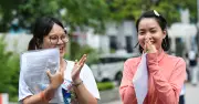 Thí sinh reo mừng vì đoán trúng đề Ngữ văn thi tốt nghiệp THPT