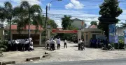 Thí sinh Vĩnh Long dùng điện thoại chụp đề thi văn, nhờ ChatGPT giải