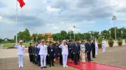 Thủ tướng Thái Lan viếng Lăng Chủ tịch Hồ Chí Minh