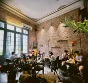 Tình yêu thời số: Thuật toán hẹn hò và thị trường cô đơn