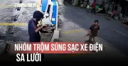 TP.HCM: Bắt nhóm cắt trộm súng sạc xe điện để mua rượu