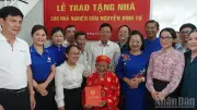 Trao tặng căn hộ mới cho nhà nghiên cứu Nguyễn Đình Tư 106 tuổi