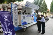 Triển khai mô hình dịch vụ công lưu động tạo thuận lợi cho người già, người yếu thế
