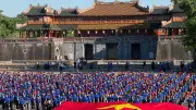 Tuổi trẻ Huế đồng diễn chào mừng 70 năm Ngày truyền thống Hội Liên hiệp Thanh niên