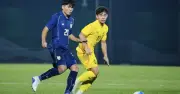 U.19 Thái Lan ngược dòng thắng Malaysia, mở cửa bán kết cho U.19 Việt Nam