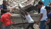 Venezuela: Hơn 200 người mắc kẹt sau động đất kép 7,2 và 7,5 độ