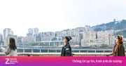 Video cảnh du khách há hốc mồm nuốt tàu khi du lịch Trùng Khánh