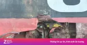 Video tàu hàng Mỹ-Israel thủng lỗ lớn vì trúng tên lửa Iran