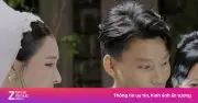 Văn Thanh xúc động nhận nhẫn cưới từ con gái riêng của vợ