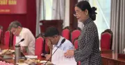 Web lậu, sách lậu hoành hành: 'Khi kiện được thì má đã sưng'