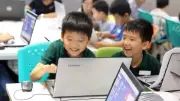 Xu hướng toàn cầu siết chặt quản lý trẻ em trên mạng xã hội