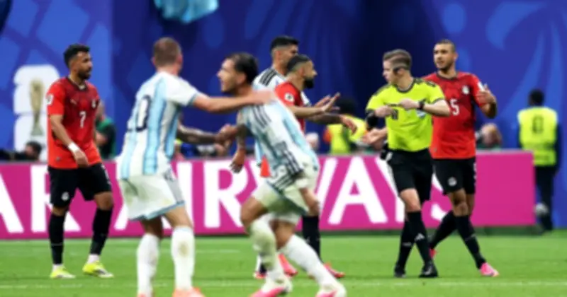 Ai Cập khiếu nại FIFA, yêu cầu điều tra trọng tài trận thua Argentina