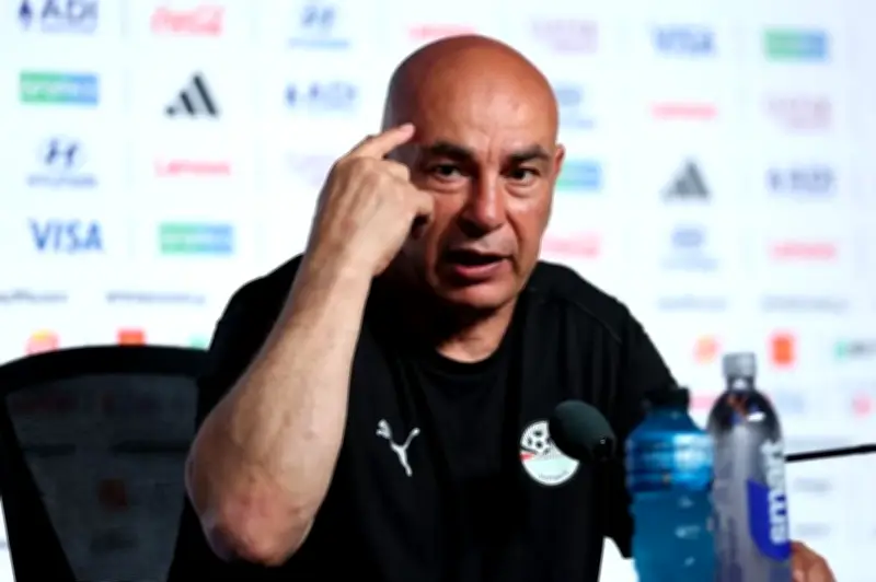 Ai Cập tố trọng tài thiên vị Argentina, HLV Hassan tuyên bố không xem World Cup