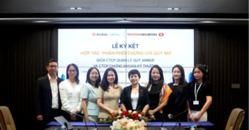 Amber Capital hợp tác TCBS phân phối chứng chỉ quỹ mở trên nền tảng TCInvest