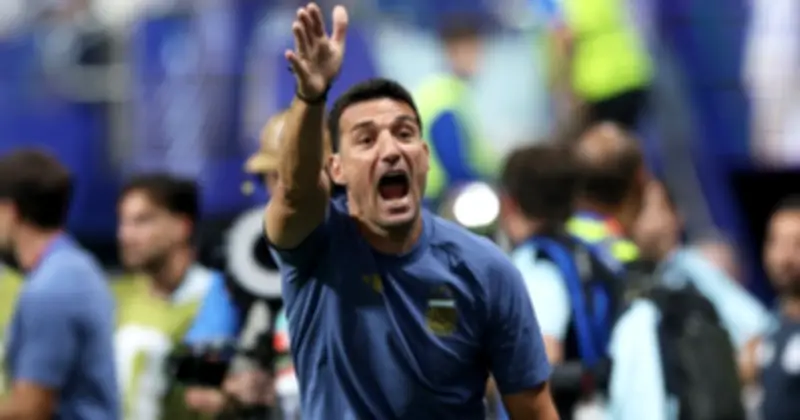 Argentina lội ngược dòng nhờ tài thao lược của HLV Scaloni