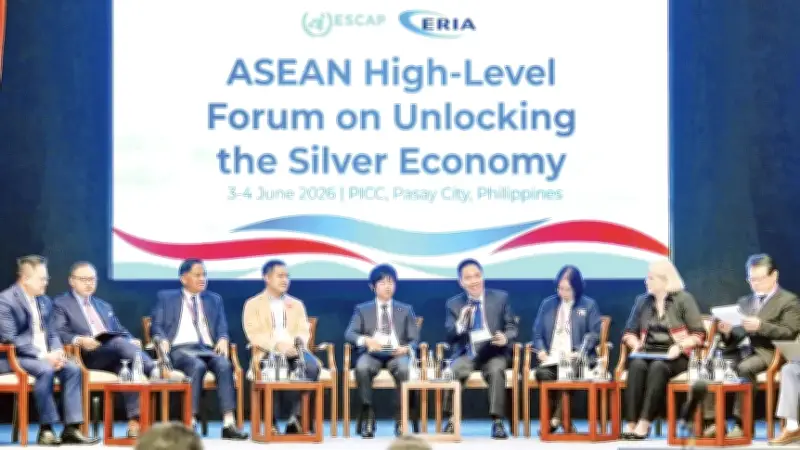 ASEAN đoàn kết, tự cường ứng phó thách thức toàn cầu