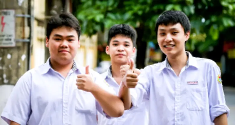 Bộ GD-ĐT công bố phổ điểm thi tốt nghiệp THPT 2026, lưu ý thí sinh đăng ký nguyện vọng