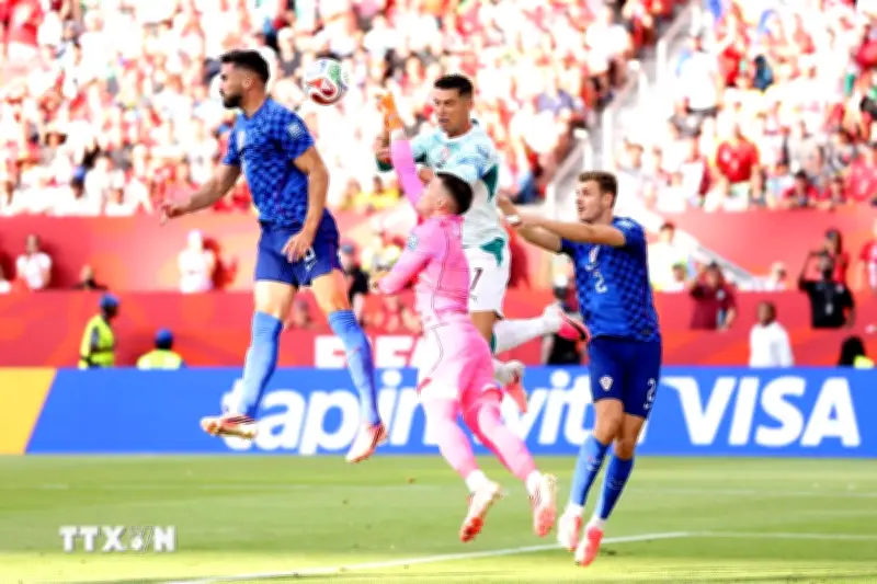 Bồ Đào Nha vs Croatia: Perisic mở tỷ số, Croatia dẫn 1-0