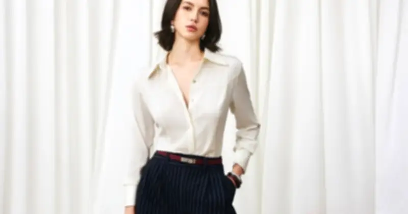 Bí quyết phối đồ công sở mùa hè: quần shorts, sơ mi họa tiết và chân váy dài
