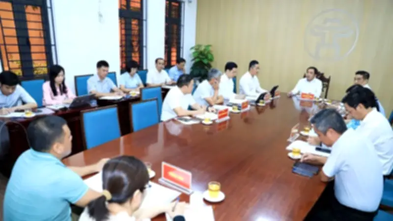 Bí thư Hà Nội chỉ đạo giải quyết 5 vụ việc khiếu nại kéo dài