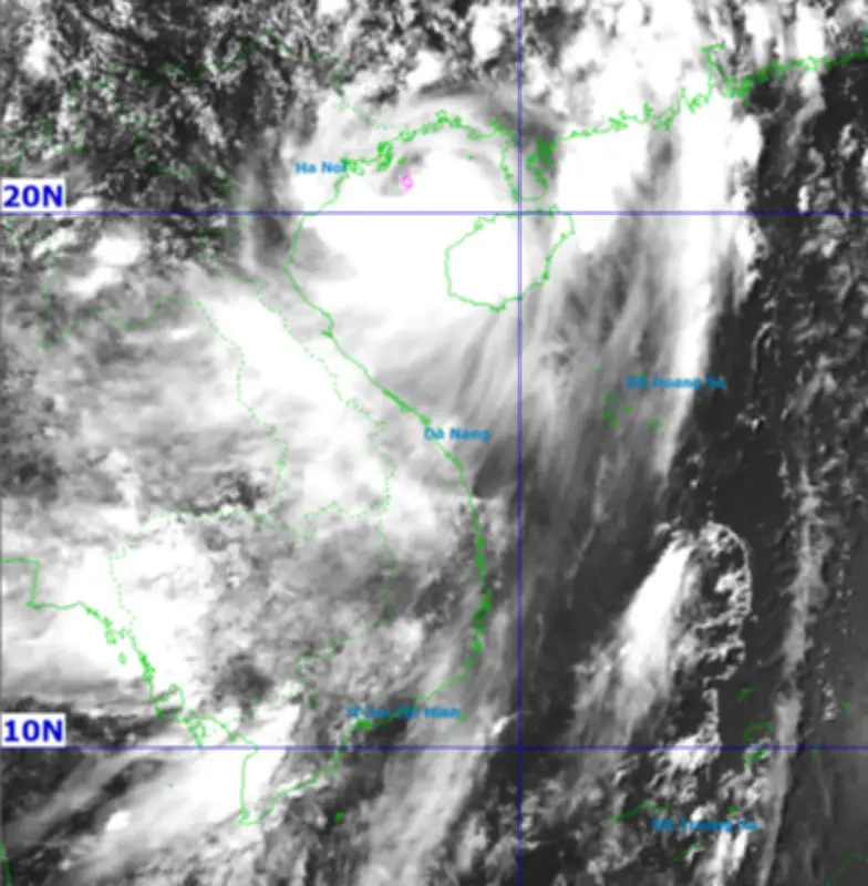 Bão số 1 Maysak đổ bộ Quảng Ninh: Gió mạnh nhất từ 16-21h, mưa lớn kéo dài