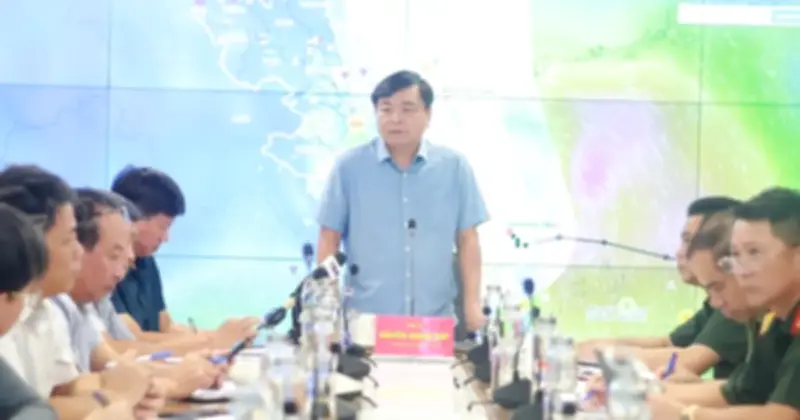 Bão số 1 Maysak áp sát Quảng Ninh - Hải Phòng trưa nay 4.7