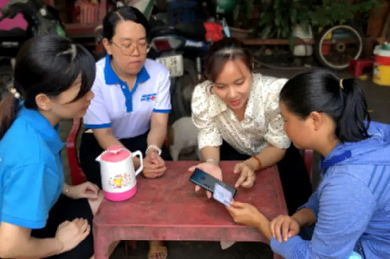 Chi tiết số lượng và phụ cấp cán bộ khu phố, ấp tại TPHCM