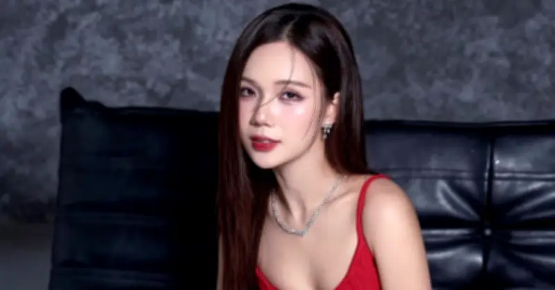 Chồng diễn viên Ngọc Anh: 'Không ý kiến về cảnh tình cảm của vợ, ủng hộ bà xã sexy'