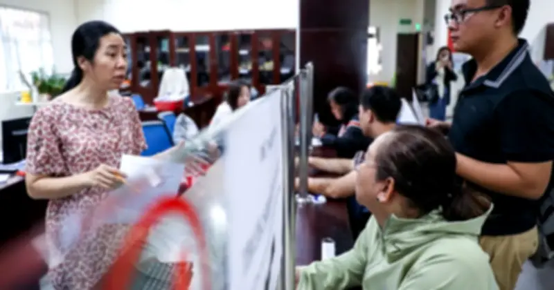 Chính thức giảm trừ y tế, giáo dục 23-24 triệu đồng/năm trước khi tính thuế TNCN
