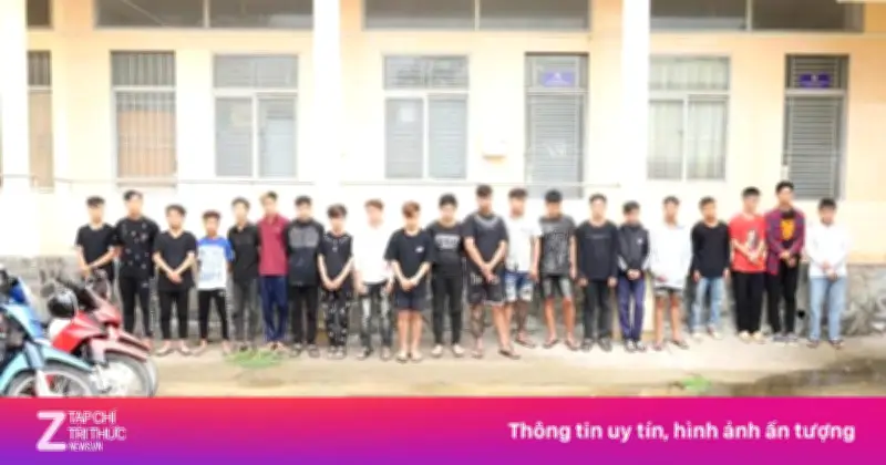 Cần Thơ: Làm rõ nhóm 20 thanh thiếu niên mang hung khí giải quyết mâu thuẫn
