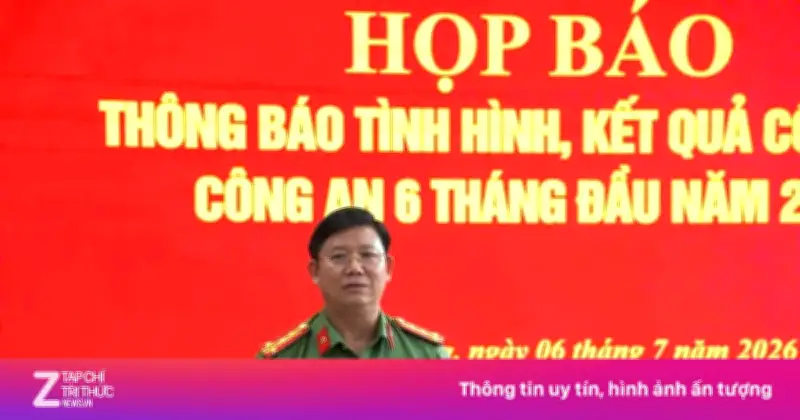 Công an Tuyên Quang họp báo thông tin vụ điểm 10 Toán bất thường