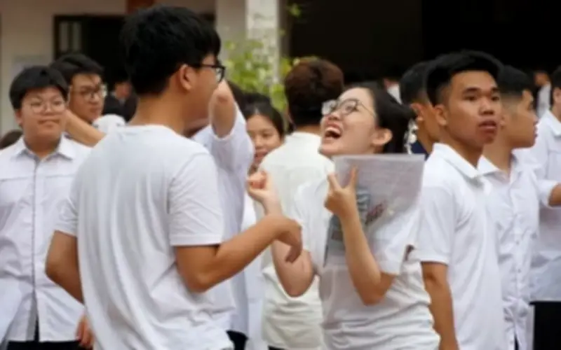 Công thức tính điểm xét tốt nghiệp THPT 2026 thí sinh cần biết