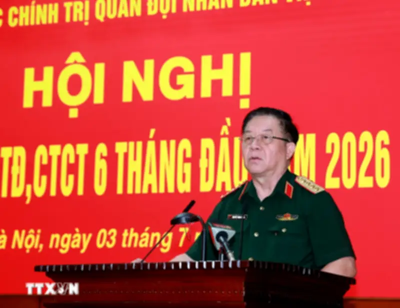 Dự báo sớm, dự báo xa, giữ vững trận địa tư tưởng của Đảng trong toàn quân